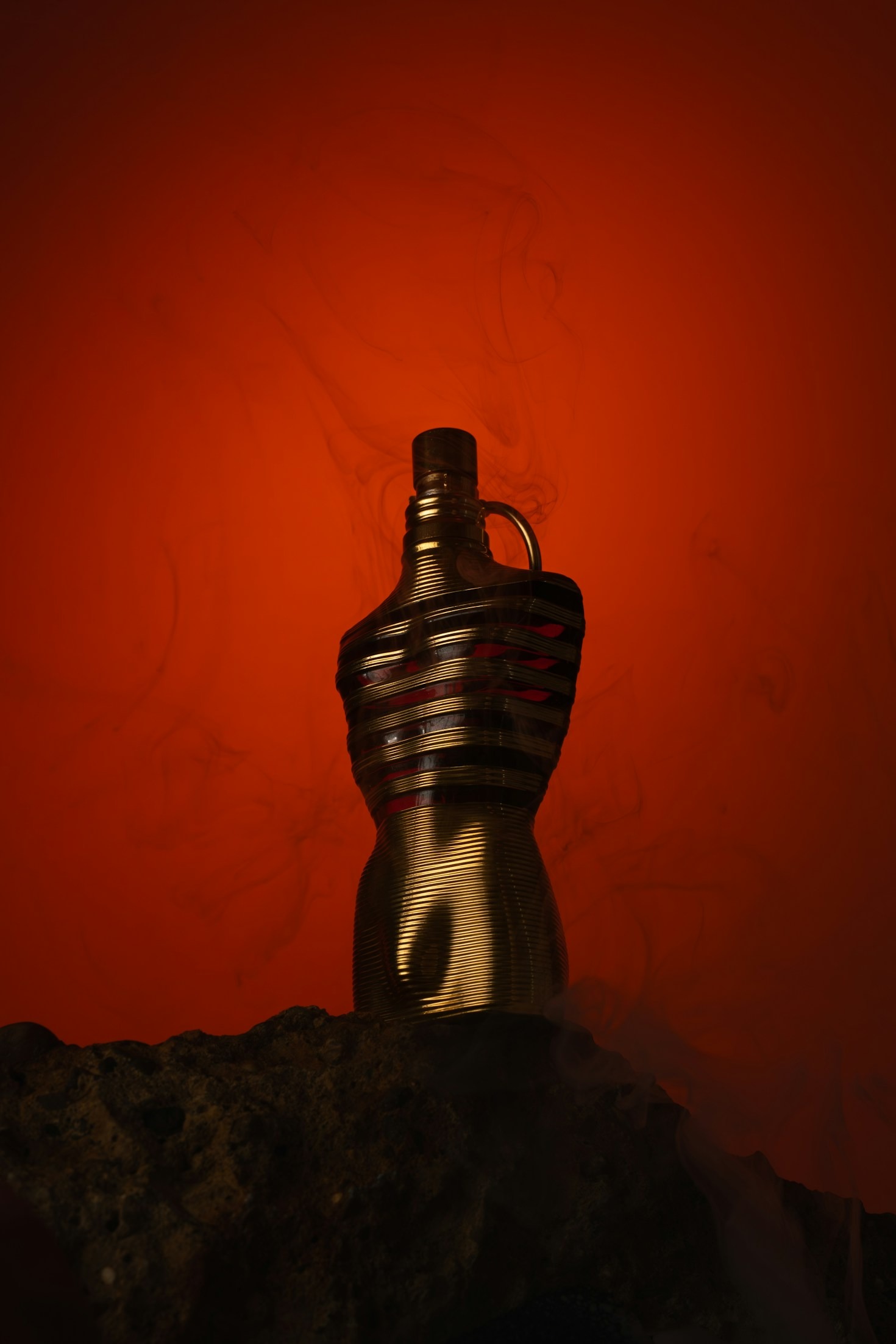 The Art of Layering Fragrances: A Beginner’s Guide